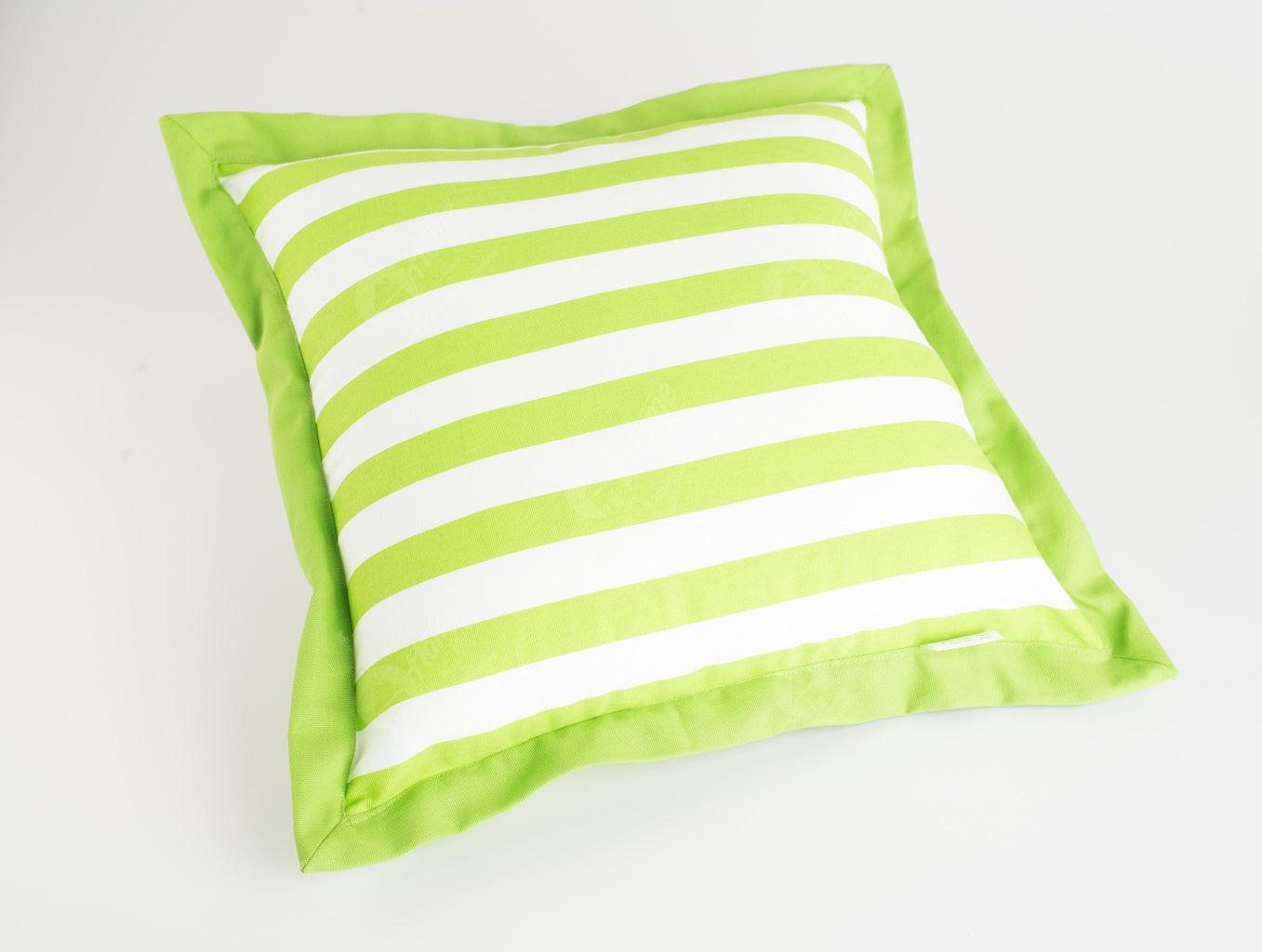 Flange Cushion - Thick Stripe