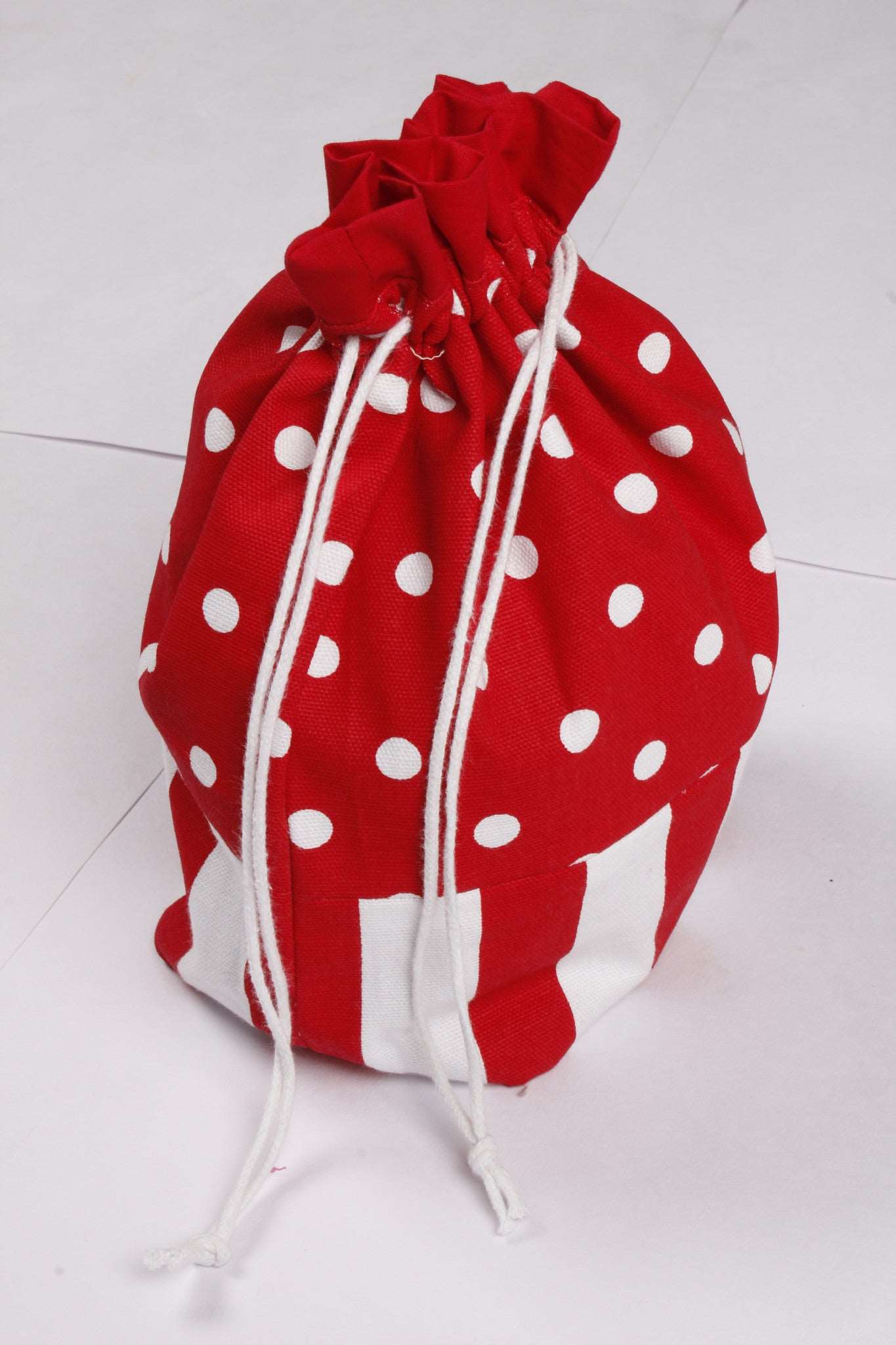 Gift Bag - Polka Dot Red