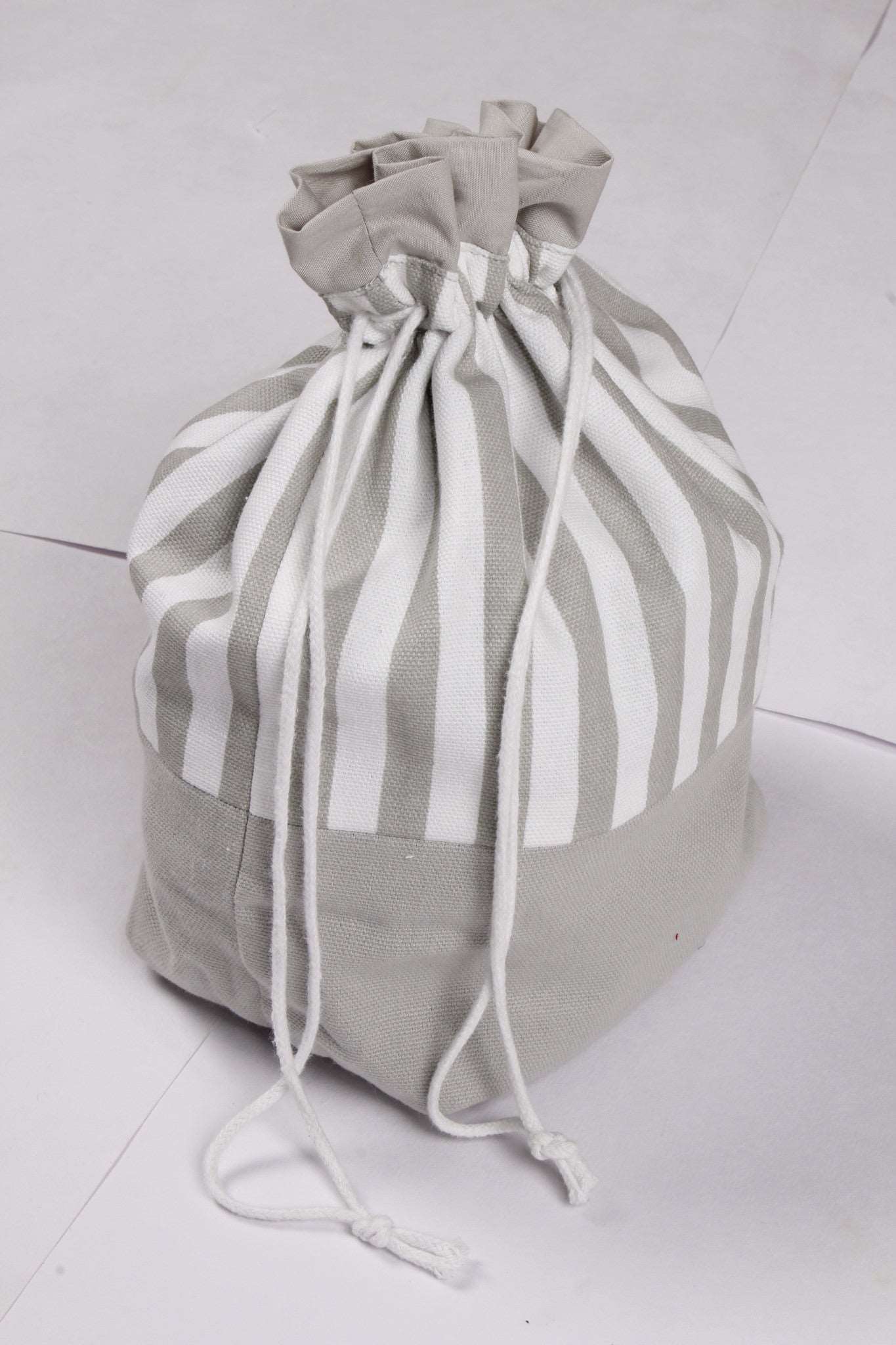 Gift Bag - Thin Stripe Grey